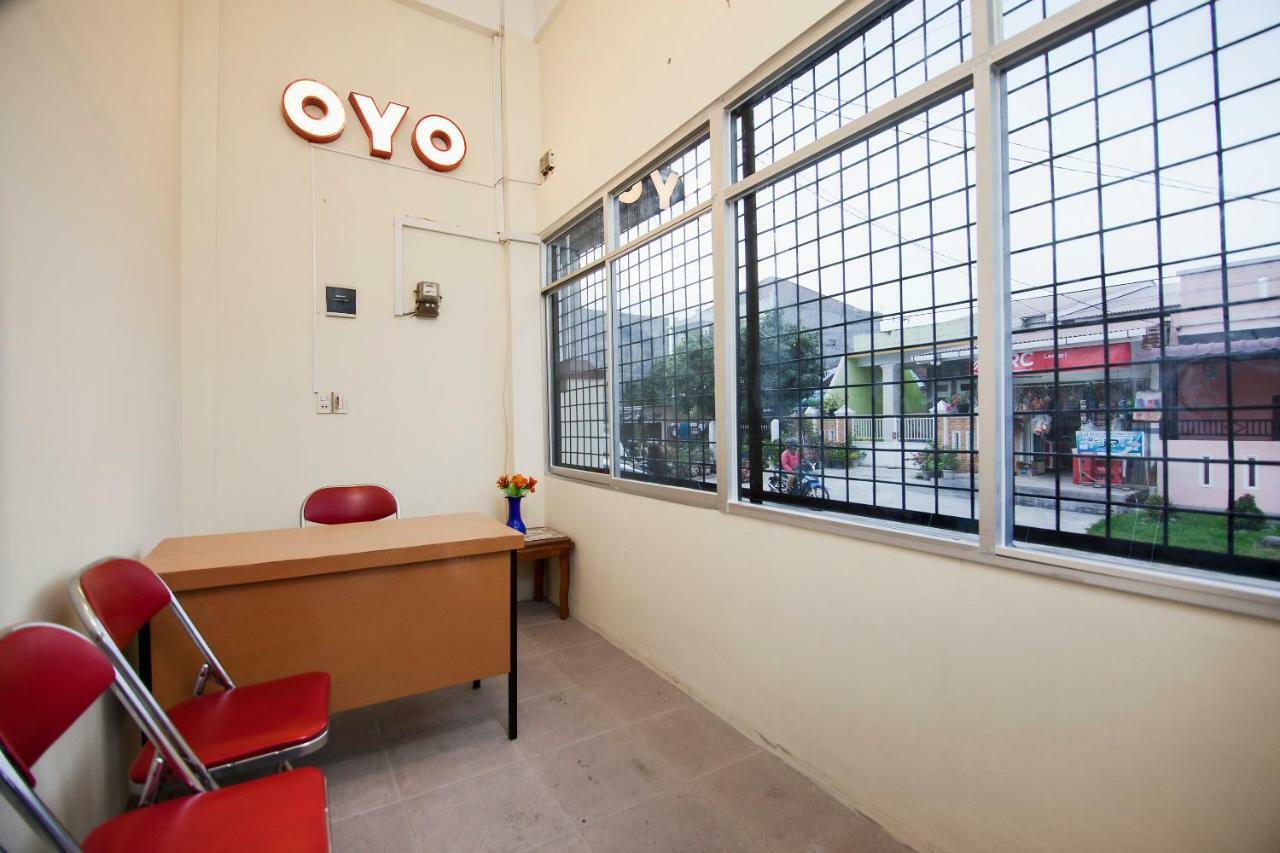 Oyo 885 Tangkul Residence Medan Eksteriør bilde
